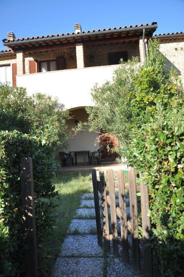 Monolocale Con Piscina S.Martino Appartement Riparbella Buitenkant foto